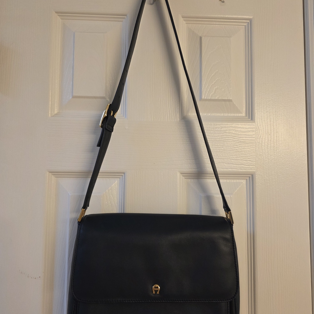 Etienne Aigner Navy Blue Shoulder Bag With Adjustable Strap